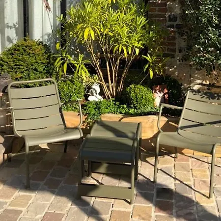 La Cour Sainte Catherine Demeure De Charme לינה וארוחת בוקר 3*