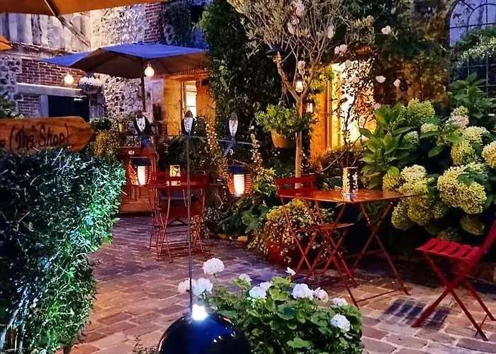 La Cour Sainte Catherine Demeure De Charme Ονφλέρ