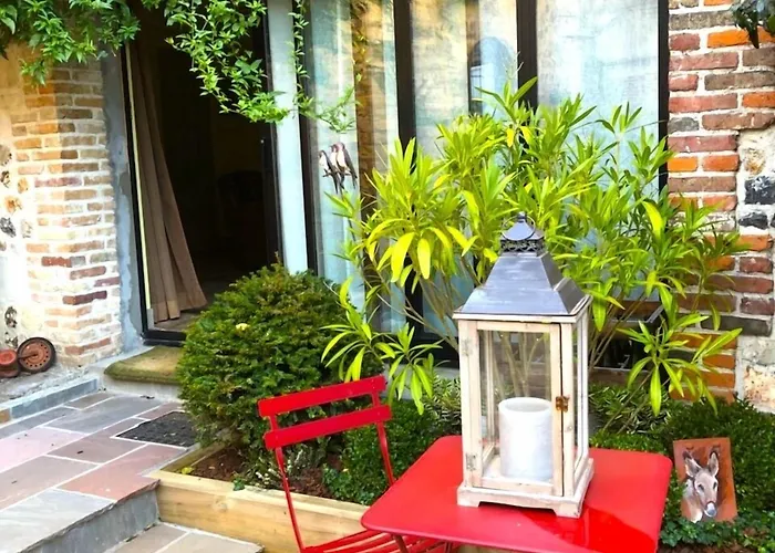 Bed and Breakfast La Cour Sainte Catherine Demeure De Charme 3*