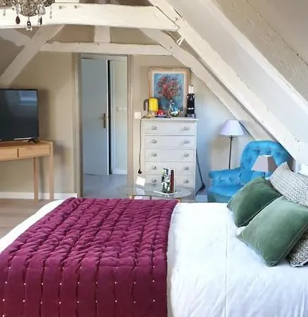 La Cour Sainte Catherine Demeure De Charme Bed & Breakfast