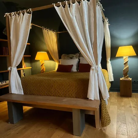 La Cour Sainte Catherine Demeure De Charme Frühstückspension