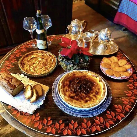 فندق مبيت وإفطار La Cour Sainte Catherine Demeure De Charme 3*