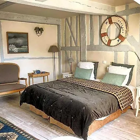 La Cour Sainte Catherine Demeure De Charme Bed & Breakfast 3*