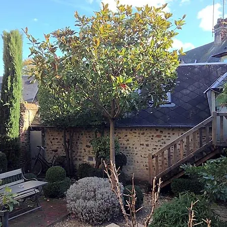 Bed & Breakfast La Cour Sainte Catherine Demeure De Charme