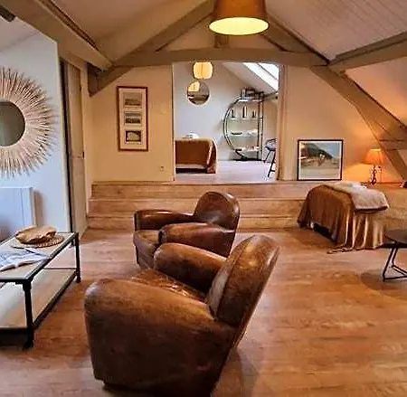Bed & Breakfast La Cour Sainte Catherine Demeure De Charme 3*