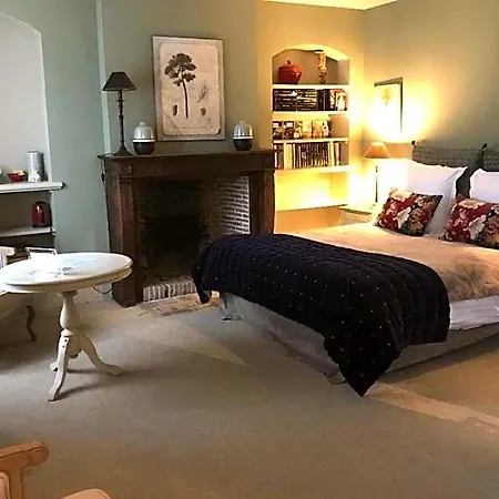 La Cour Sainte Catherine Demeure De Charme Bed & Breakfast 3*