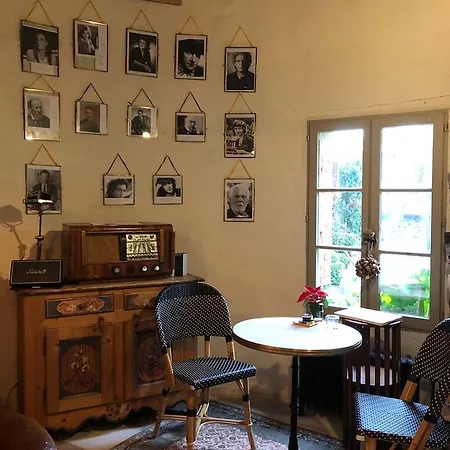 La Cour Sainte Catherine Demeure De Charme Bed & Breakfast
