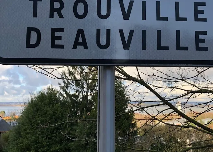 La Cour Sainte Catherine Demeure De Charme Frühstückspension 3*