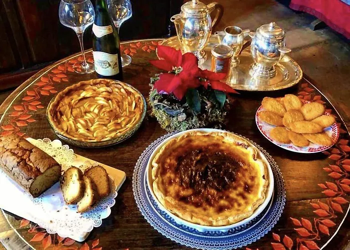 Bed and Breakfast La Cour Sainte Catherine Demeure De Charme 3*