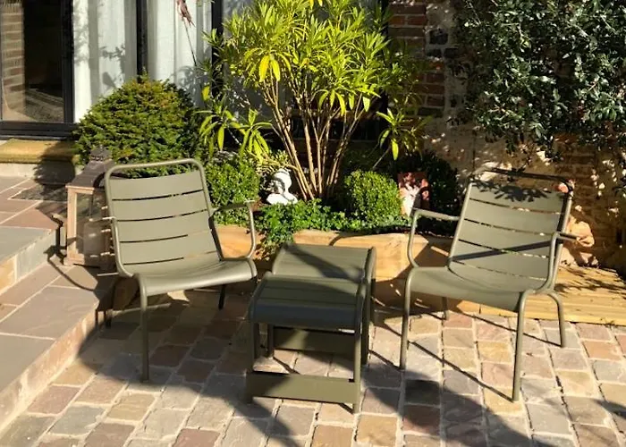 La Cour Sainte Catherine Demeure De Charme Bed and Breakfast 3*